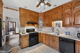 407 South St, Pottstown, PA 19464 - Photo 6