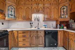 407 South St, Pottstown, PA 19464 - Photo 8