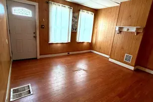 219 E Basin St, Norristown, PA 19401 - Photo 2