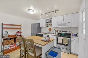 534 N Adams St, Pottstown, PA 19464 - Photo 10