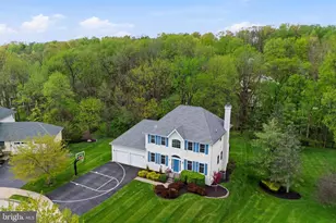148 Chinaberry Dr, Lafayette Hill, PA 19444 - Photo 2