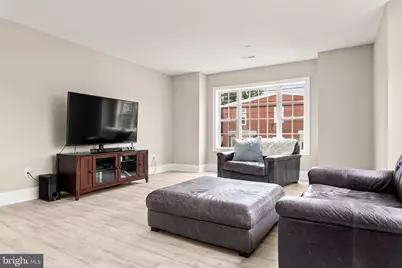 821 Harry Street #105, Conshohocken, PA 19428 - Photo 4