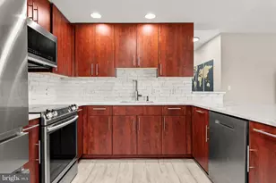 821 Harry St, Conshohocken, PA 19428 - Photo 6