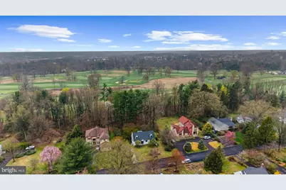 552 Woodward Drive, Huntingdon Valley, PA 19006 - Photo 2