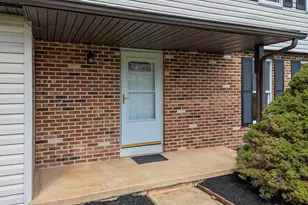 713 Scenic Dr, Harleysville, PA 19438 - Photo 2