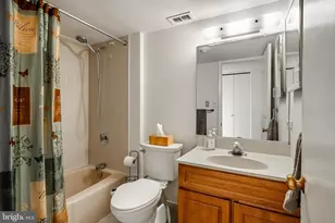 20626 Valley Forge Cir, King of Prussia, PA 19406 - Photo 18