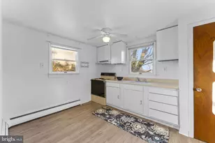 225 Pershing Ave, Horsham, PA 19044 - Photo 10