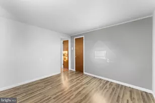 225 Pershing Ave, Horsham, PA 19044 - Photo 16