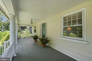 2 Chestnut Ave, Narberth, PA 19072 - Photo 38