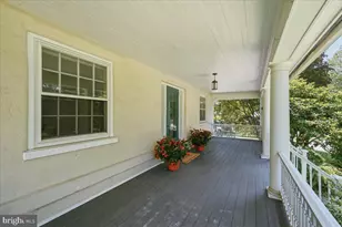 2 Chestnut Ave, Narberth, PA 19072 - Photo 4