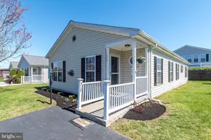 2038 Highland Ct, North Wales, PA 19454 - Photo 4