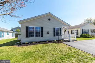 2038 Highland Ct, North Wales, PA 19454 - Photo 2