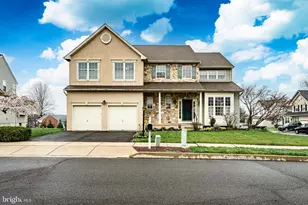 2059 Serendipity Way, Schwenksville, PA 19473 - Photo 2