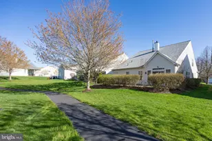 3874 Somerset Dr, Collegeville, PA 19426 - Photo 40