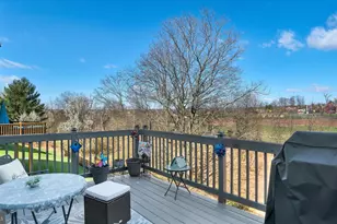 2228 Bridgeport Ave, Pennsburg, PA 18073 - Photo 18