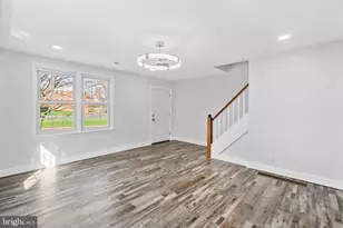 218 E County Line Rd, Hatboro, PA 19040 - Photo 4