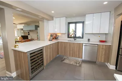 8226 Forrest Avenue, Elkins Park, PA 19027 - Photo 4