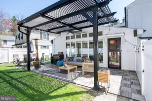 8226 Forrest Ave, Elkins Park, PA 19027 - Photo 2