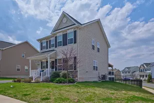 2232 Sunnyvale Dr, Pennsburg, PA 18073 - Photo 2