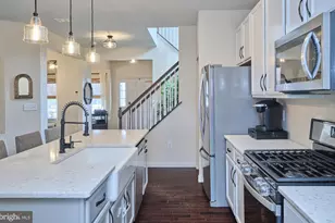 2232 Sunnyvale Dr, Pennsburg, PA 18073 - Photo 10