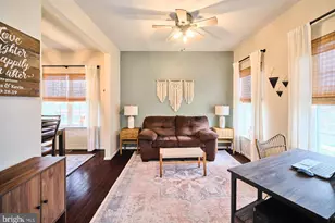 2232 Sunnyvale Dr, Pennsburg, PA 18073 - Photo 6