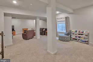 2232 Sunnyvale Dr, Pennsburg, PA 18073 - Photo 30