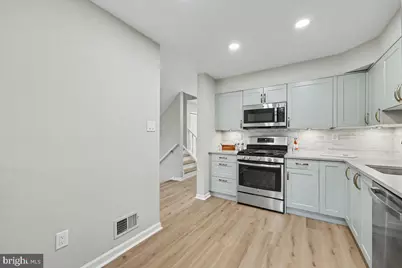 42 White Pine Court, Lafayette Hill, PA 19444 - Photo 6