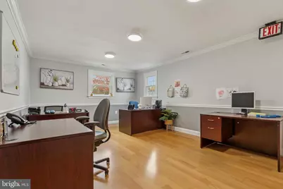 239 W Germantown Pike, Norristown, PA 19401 - Photo 16