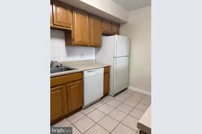 2404 Whitpain Hls, Blue Bell, PA 19422 - Photo 4