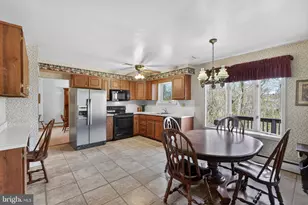 315 Thomas Dr, King of Prussia, PA 19406 - Photo 10