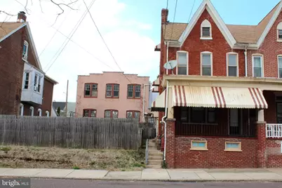 557 Lincoln Avenue, Pottstown, PA 19464 - Photo 2