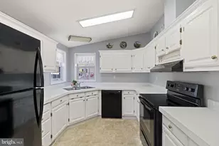 442 Manor House Ln, Souderton, PA 18964 - Photo 14