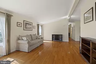 442 Manor House Ln, Souderton, PA 18964 - Photo 8