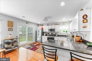 433 Green View Ct, Plymouth Meeting, PA 19462 - Photo 14