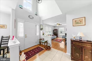 433 Green View Ct, Plymouth Meeting, PA 19462 - Photo 2