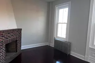 104 King St, Pottstown, PA 19464 - Photo 2