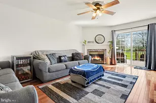 12 Raleigh Ct, Harleysville, PA 19438 - Photo 6