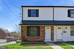 582 Walnut St, Pottstown, PA 19464 - Photo 2