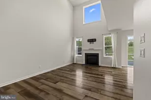 33 Tamarack Cir, Norristown, PA 19403 - Photo 8