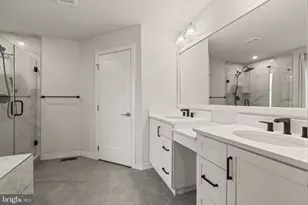 33 Tamarack Cir, Norristown, PA 19403 - Photo 22