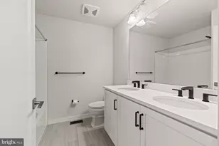 33 Tamarack Cir, Norristown, PA 19403 - Photo 32