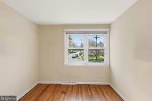 2015 Spring Mill Rd, Conshohocken, PA 19428 - Photo 16