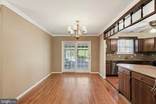2015 Spring Mill Rd, Conshohocken, PA 19428 - Photo 10