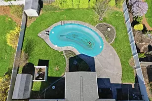 2015 Spring Mill Rd, Conshohocken, PA 19428 - Photo 34