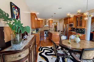 562 Farmdale Cir, Blue Bell, PA 19422 - Photo 16