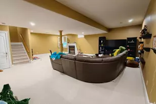 562 Farmdale Cir, Blue Bell, PA 19422 - Photo 38