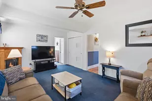 18 Abbeyview Ave, Willow Grove, PA 19090 - Photo 12