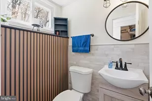 18 Abbeyview Ave, Willow Grove, PA 19090 - Photo 16