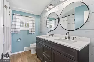 18 Abbeyview Ave, Willow Grove, PA 19090 - Photo 20