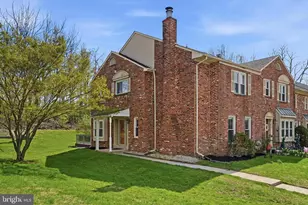 537 Susan Dr, King of Prussia, PA 19406 - Photo 1